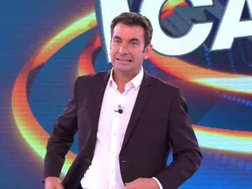 “Me ha puesto un ultimátum”: Arturo Valls se desahoga en ‘¡Ahora Caigo!’ sobre sus íntimos problemas en casa “Me ha puesto un ultimátum”: Arturo Valls se desahoga en ‘¡Ahora Caigo!’ sobre sus íntimos problemas en casa