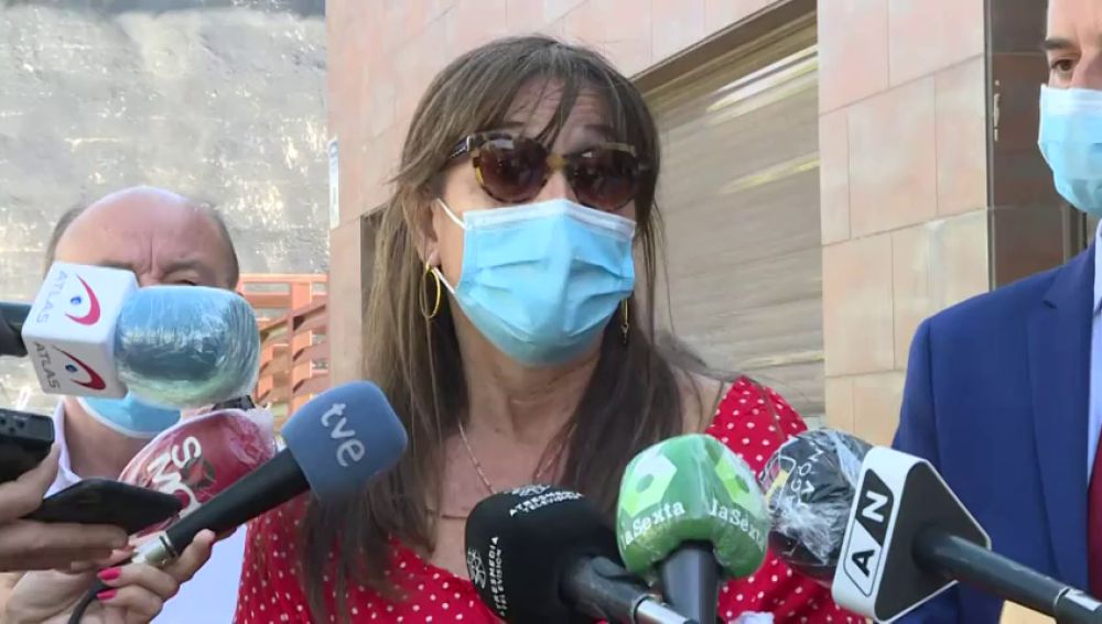 Sira Ripollés, consejera de Sanidad de Aragón, dice que el rebrote de coronavirus "está controlado" y la mayoría son "jóvenes asintomáticos"