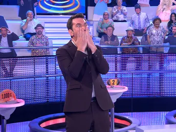 El sexi movimiento de Palmira Gogó que ha dejado impresionado a Arturo Valls El sexi movimiento de Palmira Gogó que ha dejado impresionado a Arturo Valls