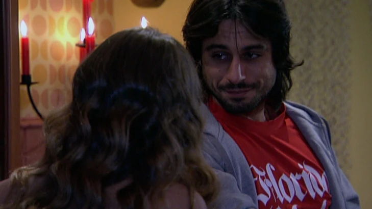 La declaración de amor de Lucas a Sara