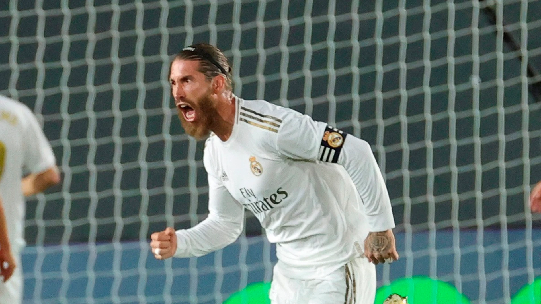 Sergio Ramos: "Parece que tenemos que dar las gracias a los árbitros por ser líderes, que no se monten películas" Sergio Ramos: "Parece que tenemos que dar las gracias a los árbitros por ser líderes, que no se monten películas"