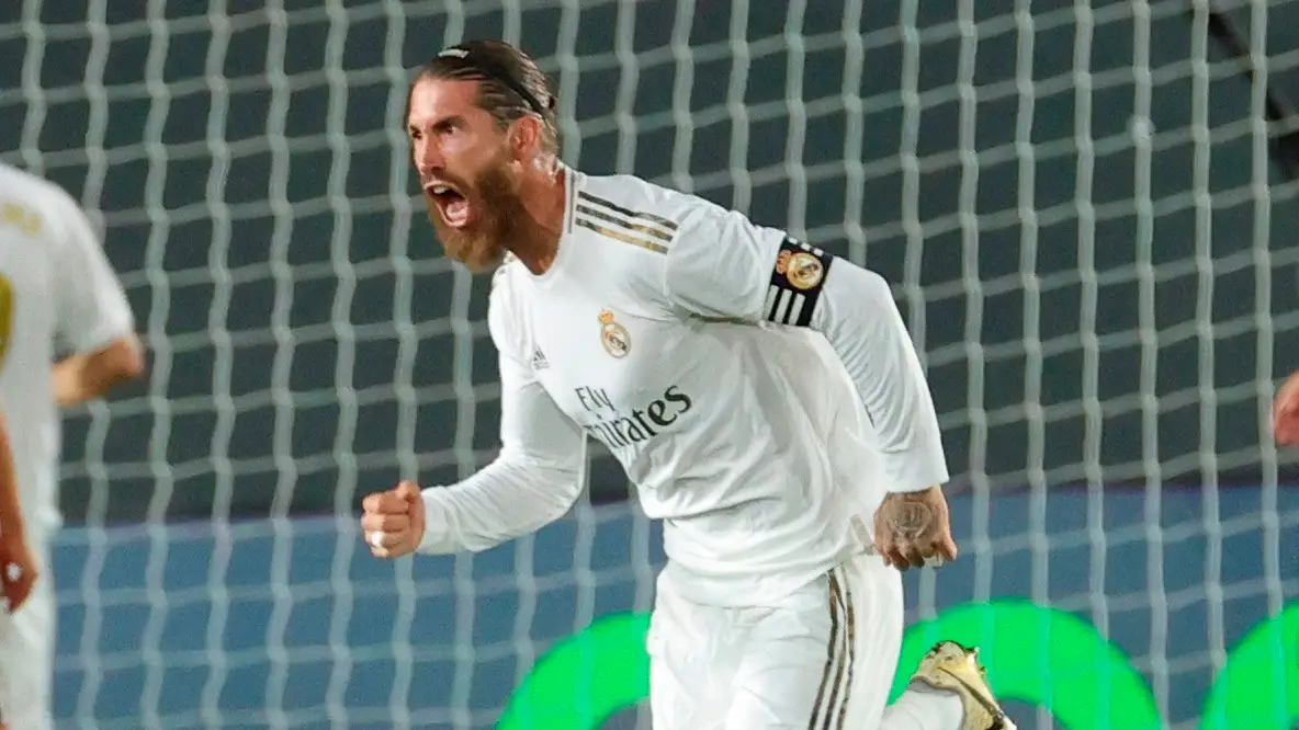 Sergio Ramos: "Parece que tenemos que dar las gracias a los árbitros por ser líderes, que no se monten películas" Sergio Ramos: "Parece que tenemos que dar las gracias a los árbitros por ser líderes, que no se monten películas"
