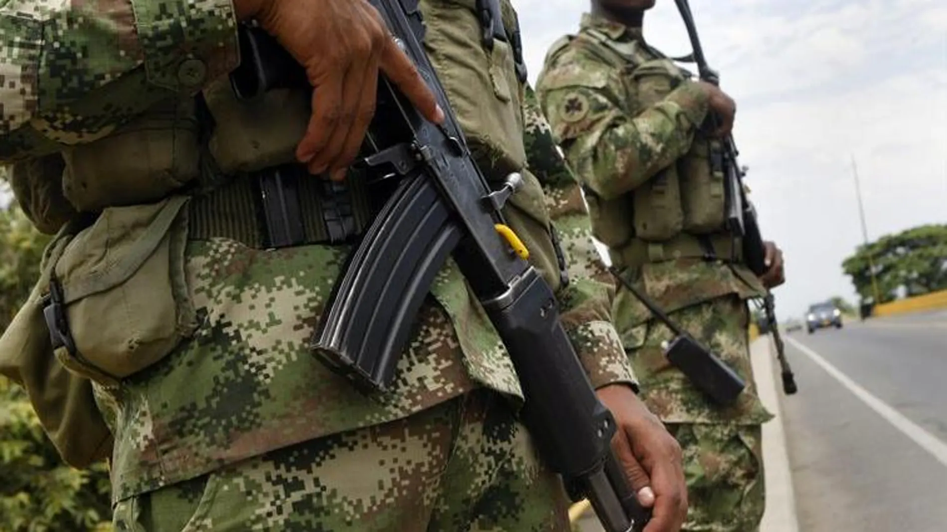 Un militar del ejército colombiano Un militar del ejército colombiano