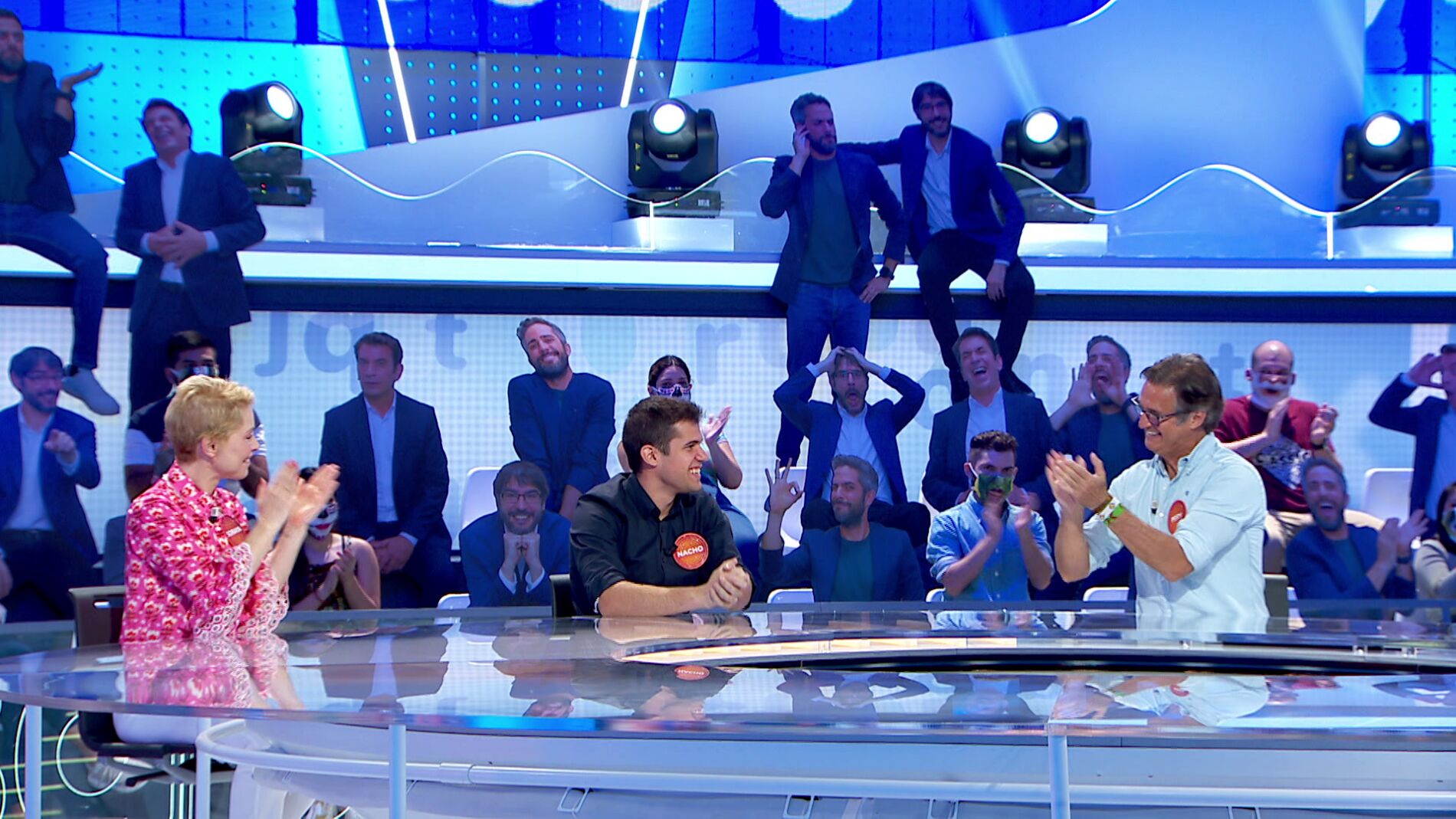 Nacho cumple 30 programas en ‘Pasapalabra’ con una celebración muy especial