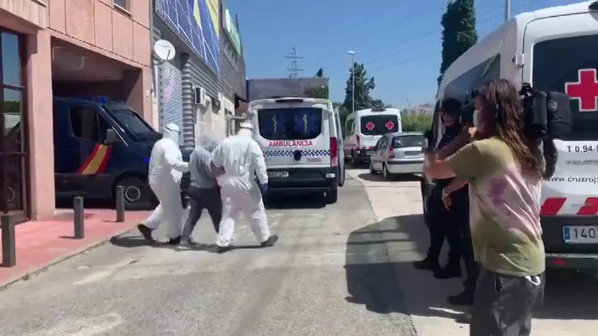 Al menos 89 contagiados de coronavirus entre trabajadores y del centro de acogida de la Cruz Roja en Málaga Al menos 89 contagiados de coronavirus entre trabajadores y del centro de acogida de la Cruz Roja en Málaga