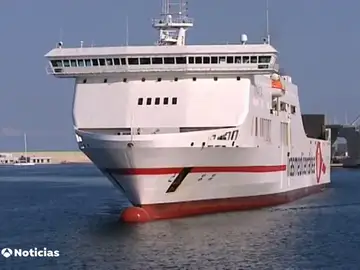 Los ferrys vuelven a llevar pasajeros a bordo tras la crisis del coronavirus Los ferrys vuelven a llevar pasajeros a bordo tras la crisis del coronavirus