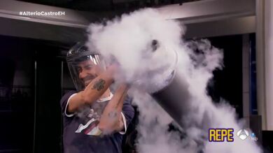 Marron crea una increíble nevada exprés en 'El Hormiguero 3.0'