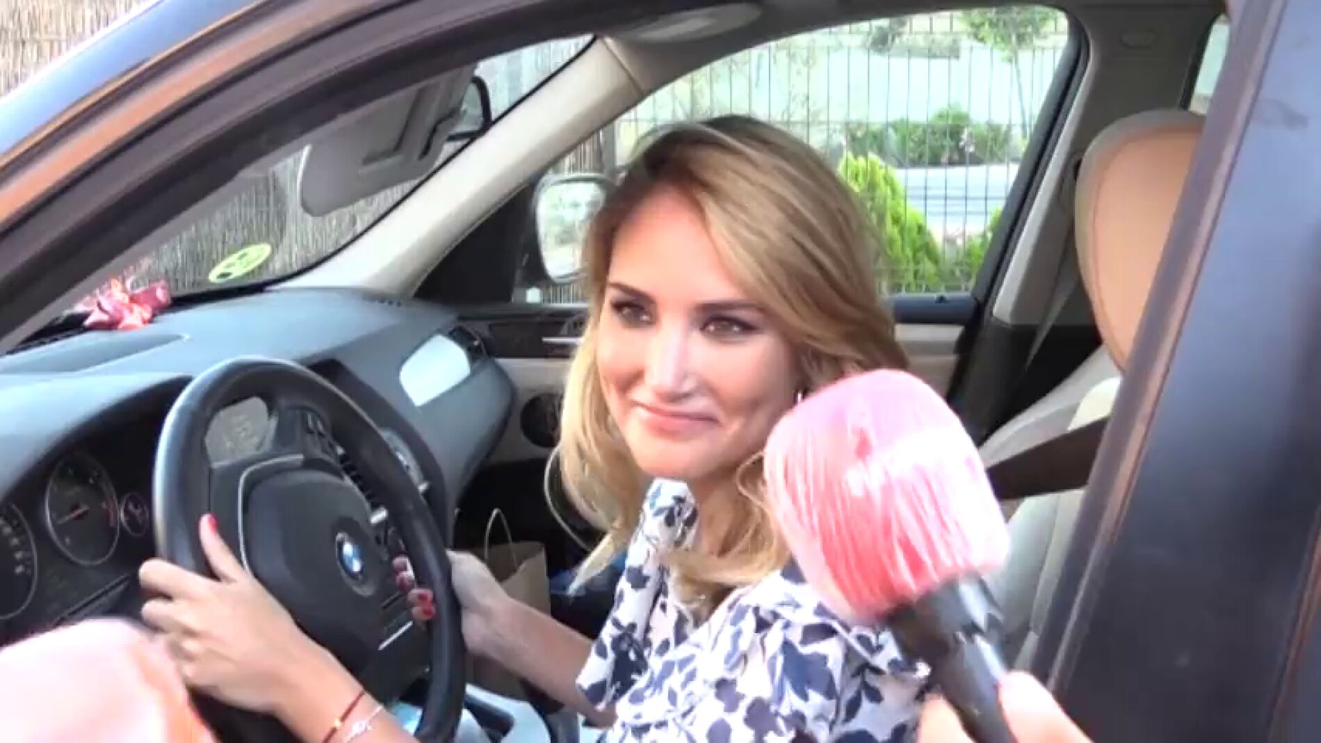 Así reacciona Alba Carrillo cuando le preguntan qué le parece que Feliciano López vaya a ser padre junto a Sandra Gago