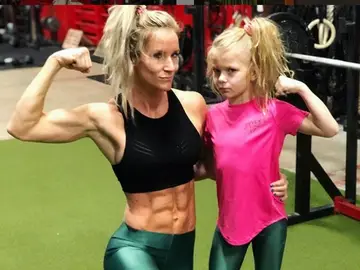 Brodie Bowen, la polémica 'niña fitness' de siete años que arrasa en las redes Brodie Bowen, la polémica 'niña fitness' de siete años que arrasa en las redes