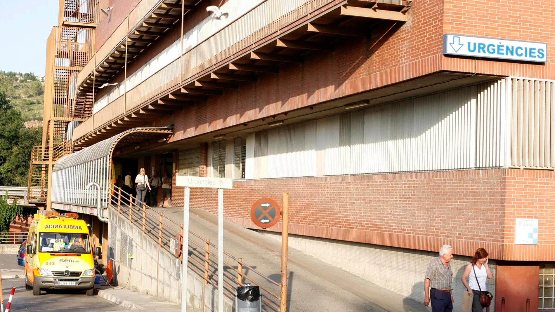 Entrada de urgencias del hospital Josep Trueta de Girona Entrada de urgencias del hospital Josep Trueta de Girona