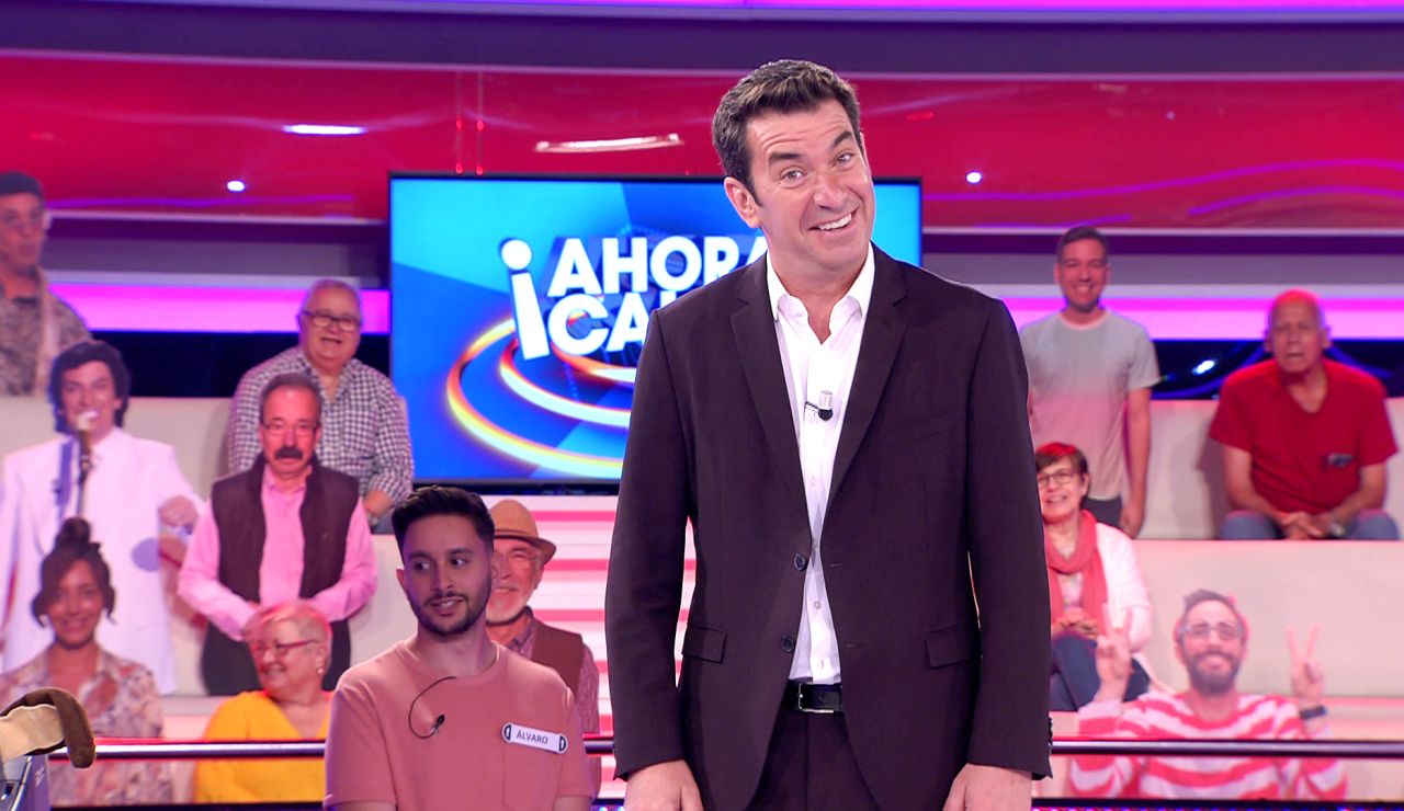 La ronda de chistes de fruteros de Arturo Valls en ‘¡Ahora caigo!’ que hará que te partas de risa La ronda de chistes de fruteros de Arturo Valls en ‘¡Ahora caigo!’ que hará que te partas de risa