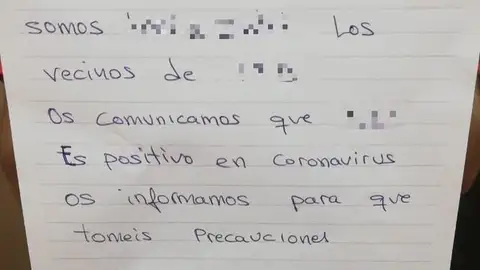 Un matrimonio de Adra (Almería) pide a sus vecinos no "entrar en pánico" tras confirmar que uno tiene coronavirus Un matrimonio de Adra (Almería) pide a sus vecinos no "entrar en pánico" tras confirmar que uno tiene coronavirus