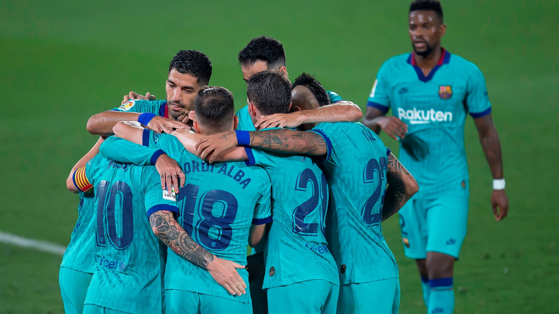 Los jugadores del Barcelona celebran un gol ante el VIllarreal Los jugadores del Barcelona celebran un gol ante el VIllarreal
