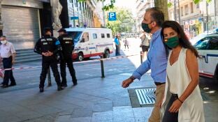 Ortega Smith, junto a Roc&iacute;o Monasterio en Vitoria