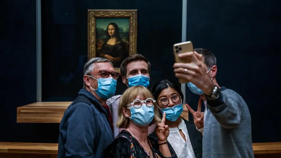El Museo del Louvre reabre el 70% de sus colecciones tras la pandemia de coronavirus
