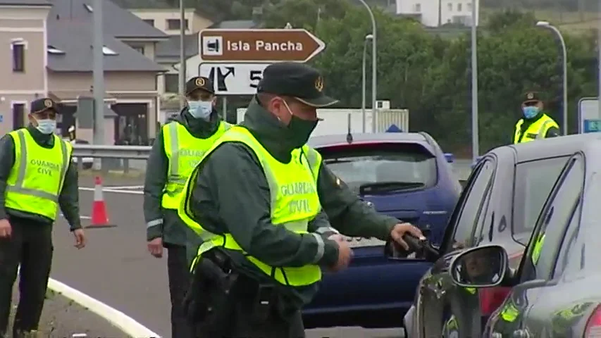 Comienza el confinamiento por coronavirus en A Mariña de Lugo con dudas sobre sus consecuencias en las elecciones gallegas Comienza el confinamiento por coronavirus en A Mariña de Lugo con dudas sobre sus consecuencias en las elecciones gallegas
