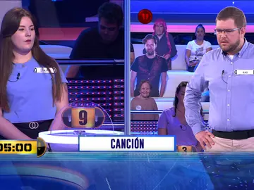 Arturo Valls, incrédulo con una concursante que no conoce una de las canciones más legendarias del rock Arturo Valls, incrédulo con una concursante que no conoce una de las canciones más legendarias del rock
