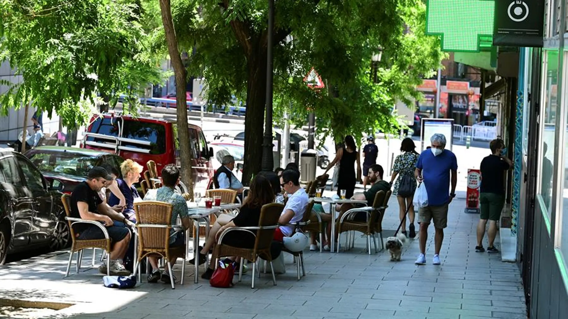 Confinamiento Madrid: Qué se puede hacer y qué no en las zonas restringidas por el coronavirus Confinamiento Madrid: Qué se puede hacer y qué no en las zonas restringidas por el coronavirus