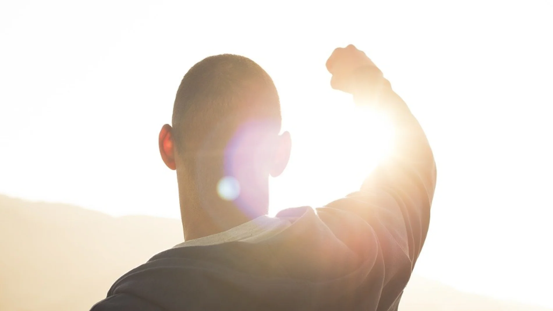 Un hombre al sol Un hombre al sol