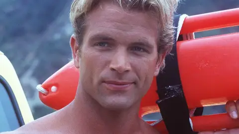 David Chokachi como Cody Madison en 'Los Vigilantes de la Playa' David Chokachi como Cody Madison en 'Los Vigilantes de la Playa'
