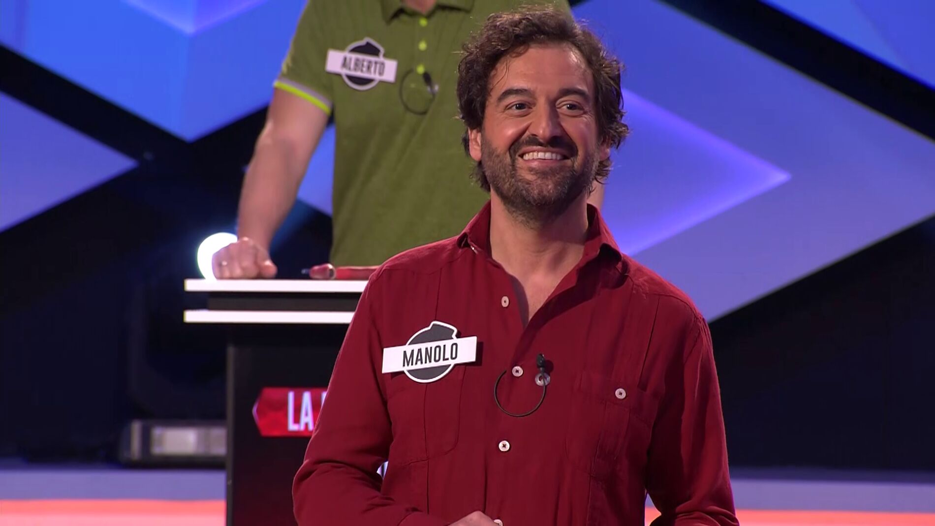 Los llamativos zapatos de Manolo, de &lsquo;Los dispersos&rsquo;, que sorprenden a Juanra Bonet 