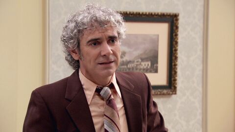 Lorenzo pone a Irene ante su encrucijada más difícil para salvar su amor