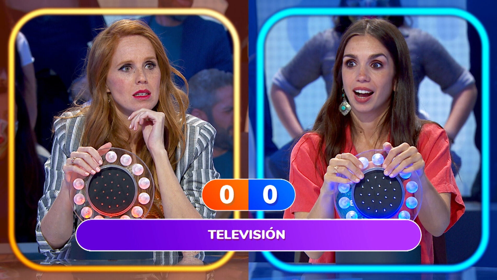 La divertida canción de televisión que ha puesto en jaque a María Castro y Elena Furiase en 'Pasapalabra'