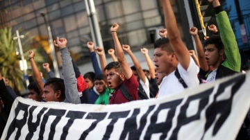 Identifican restos de uno de los 43 estudiantes desaparecidos de Ayotzinapa, en México 