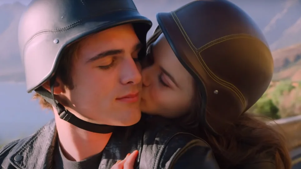 Jacob Elordi y Joey King en 'Mi primer beso 2'