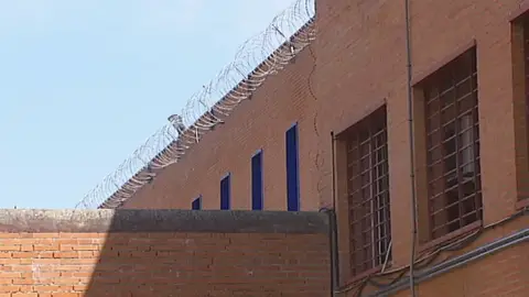 17 policías aislados coronavirus Prisión Badajoz