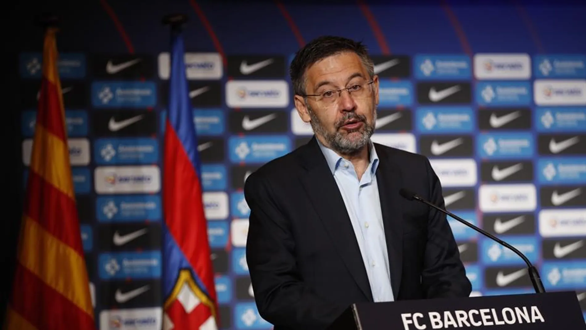 Bartomeu insiste contra el VAR: "En las últimas jornadas ha beneficiado a un equipo" Bartomeu insiste contra el VAR: "En las últimas jornadas ha beneficiado a un equipo"