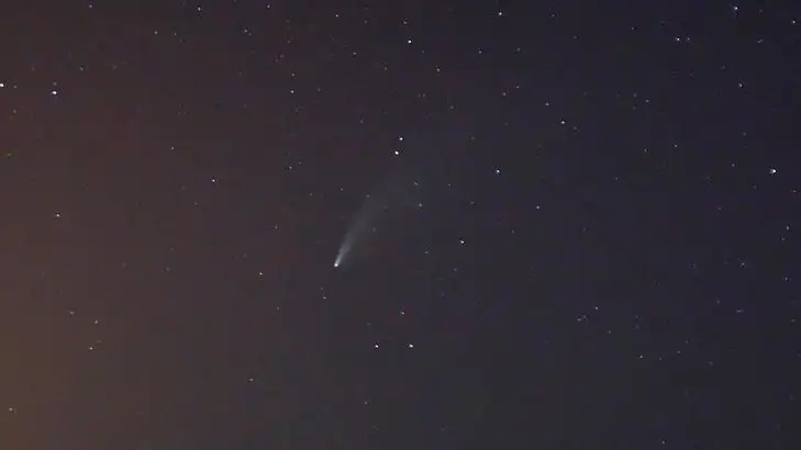 El cometa Neowise es visible hoy, ¿desde dónde y cuándo verlo? El cometa Neowise es visible hoy, ¿desde dónde y cuándo verlo?