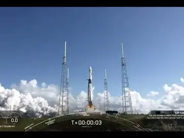 SpaceX abarata el coste de sus viajes y acerca los viajes turísticos al espacio SpaceX abarata el coste de sus viajes y acerca los viajes turísticos al espacio