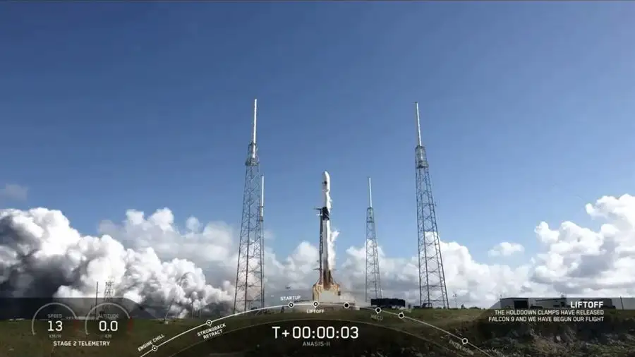 SpaceX abarata el coste de sus viajes y acerca los viajes tur&iacute;sticos al espacio