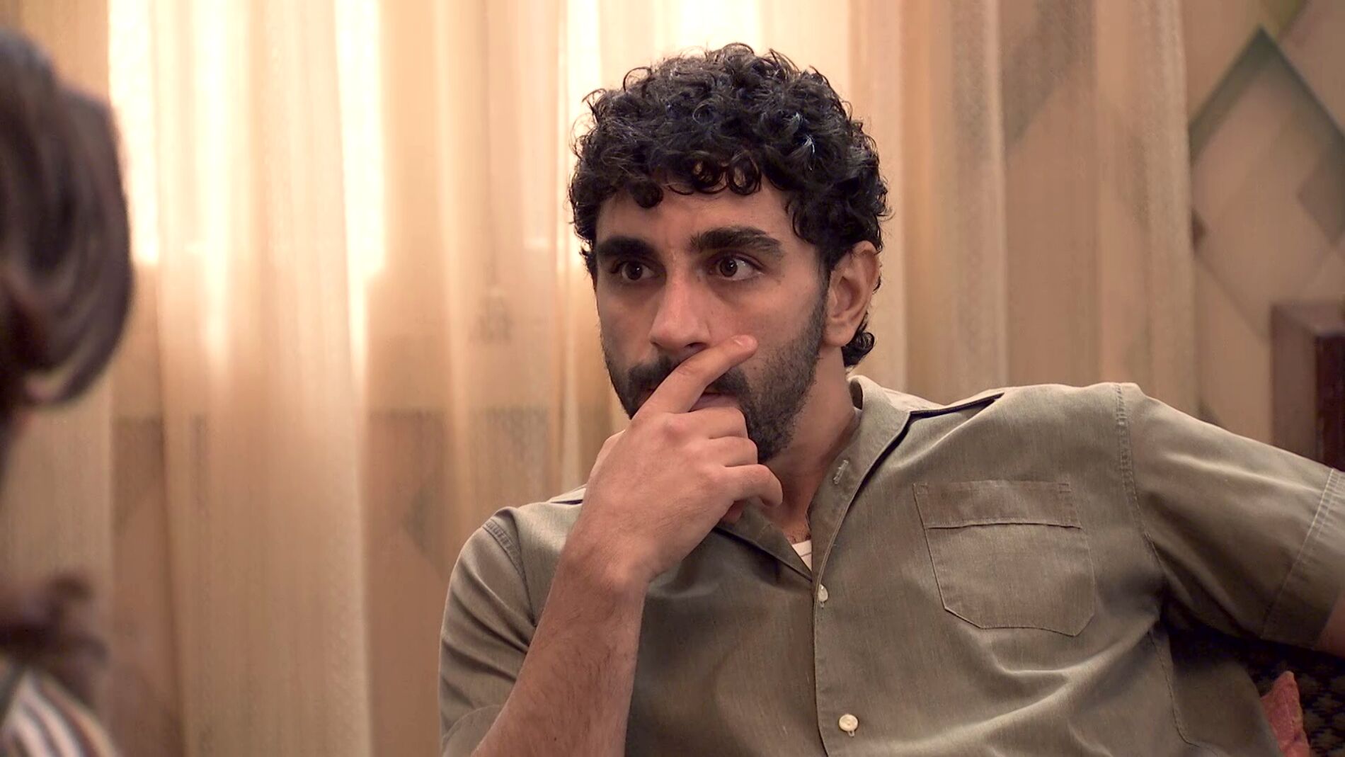 La extra&ntilde;a proposici&oacute;n de Luisita y Amelia a Sebas