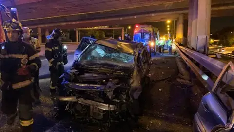 Imagen del accidente en la M-40 Imagen del accidente en la M-40