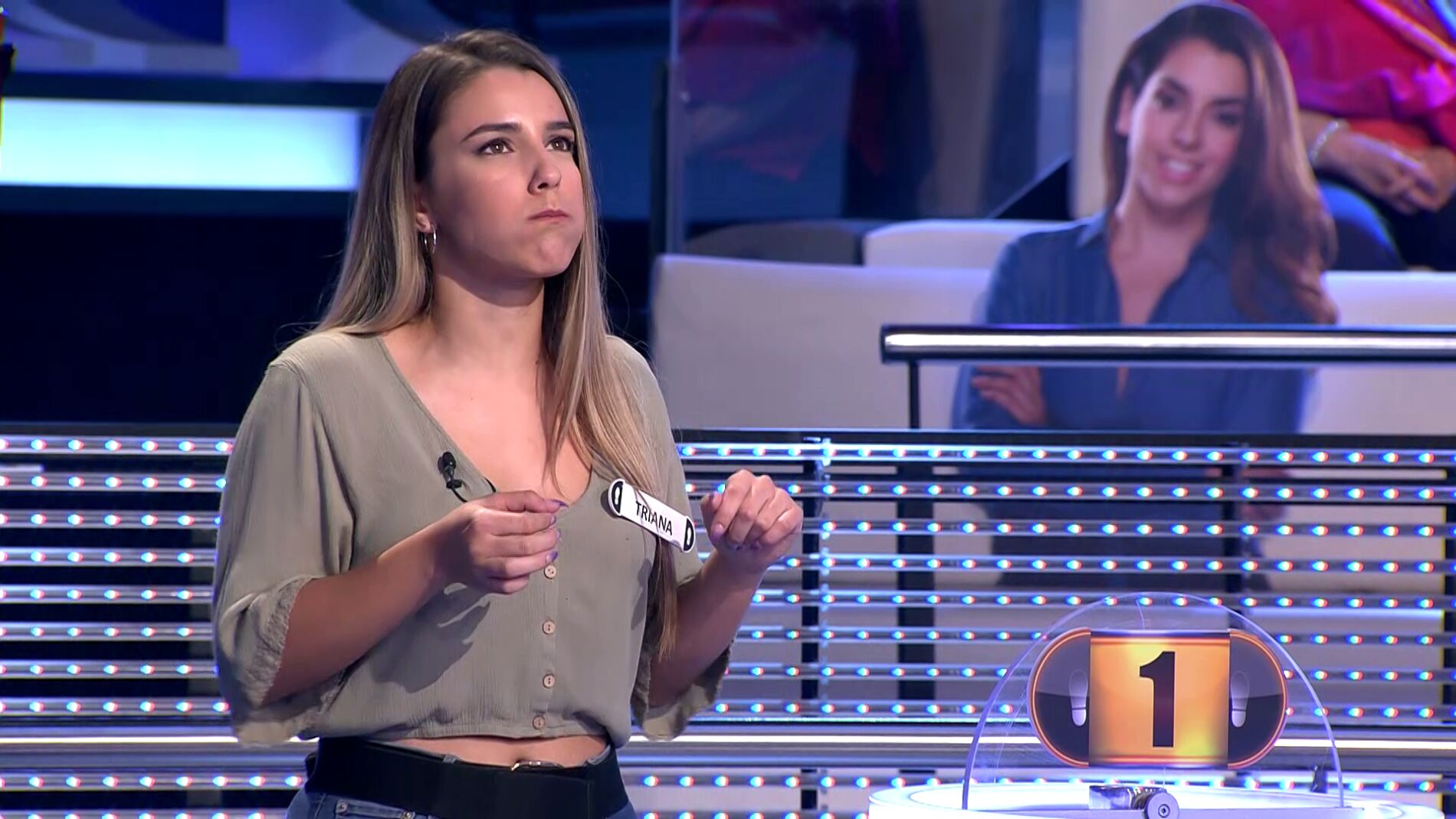 La genial cualidad de Triana de imitar a una gallina que ha dejado sorprendido a Arturo Valls 