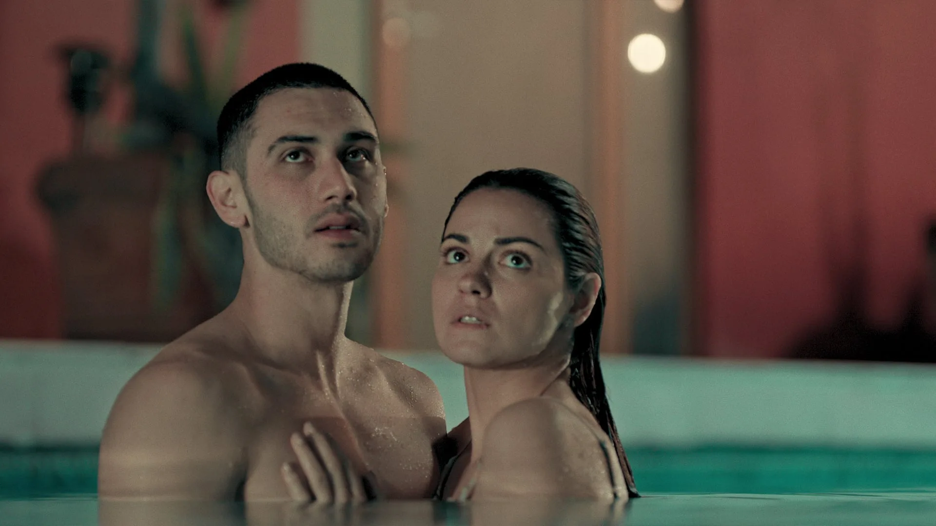 Alejandro Speitzer y Maite Perroni, Oscuro Deseo Alejandro Speitzer y Maite Perroni, Oscuro Deseo