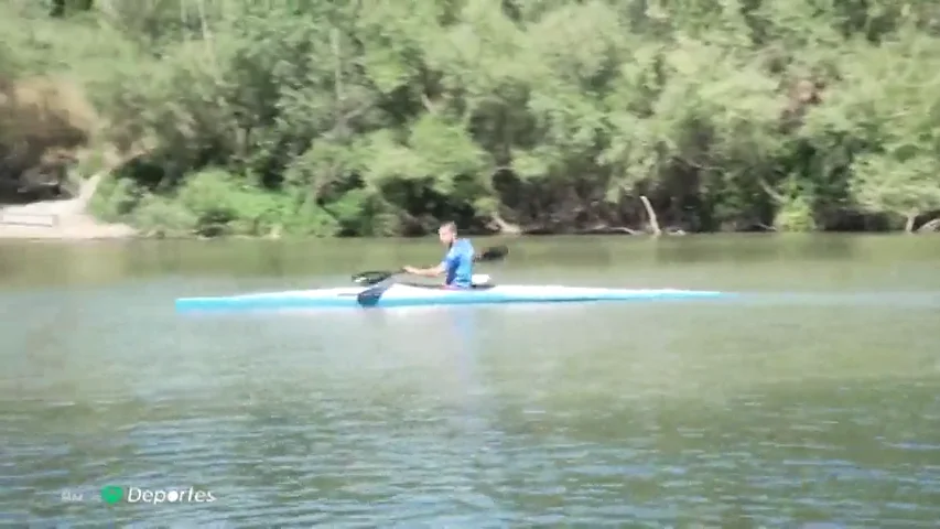 Un pirag&uuml;ista paral&iacute;mpico salva milagrosamente de morir ahogado a un hombre en el r&iacute;o Pisuerga 