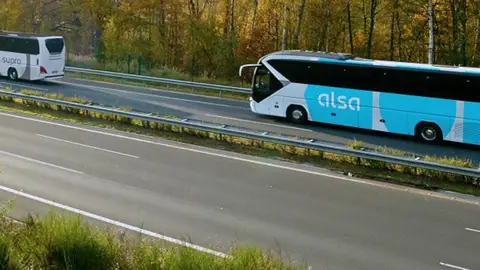 Autobús Autobús