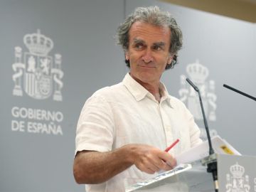  El director del Centro de Alertas y Emergencias Sanitarias, Fernando Simón