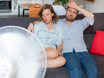 Pareja con calor Pareja con calor