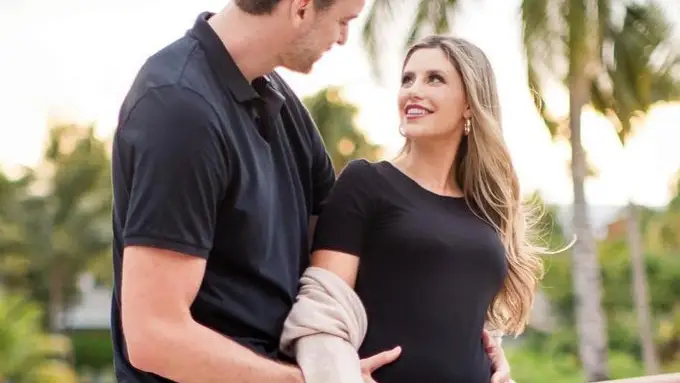 Pau Gasol va a ser padre por primera vez: "La vida está a punto de llevarnos por una nueva aventura maravillosa" Pau Gasol va a ser padre por primera vez: "La vida está a punto de llevarnos por una nueva aventura maravillosa"