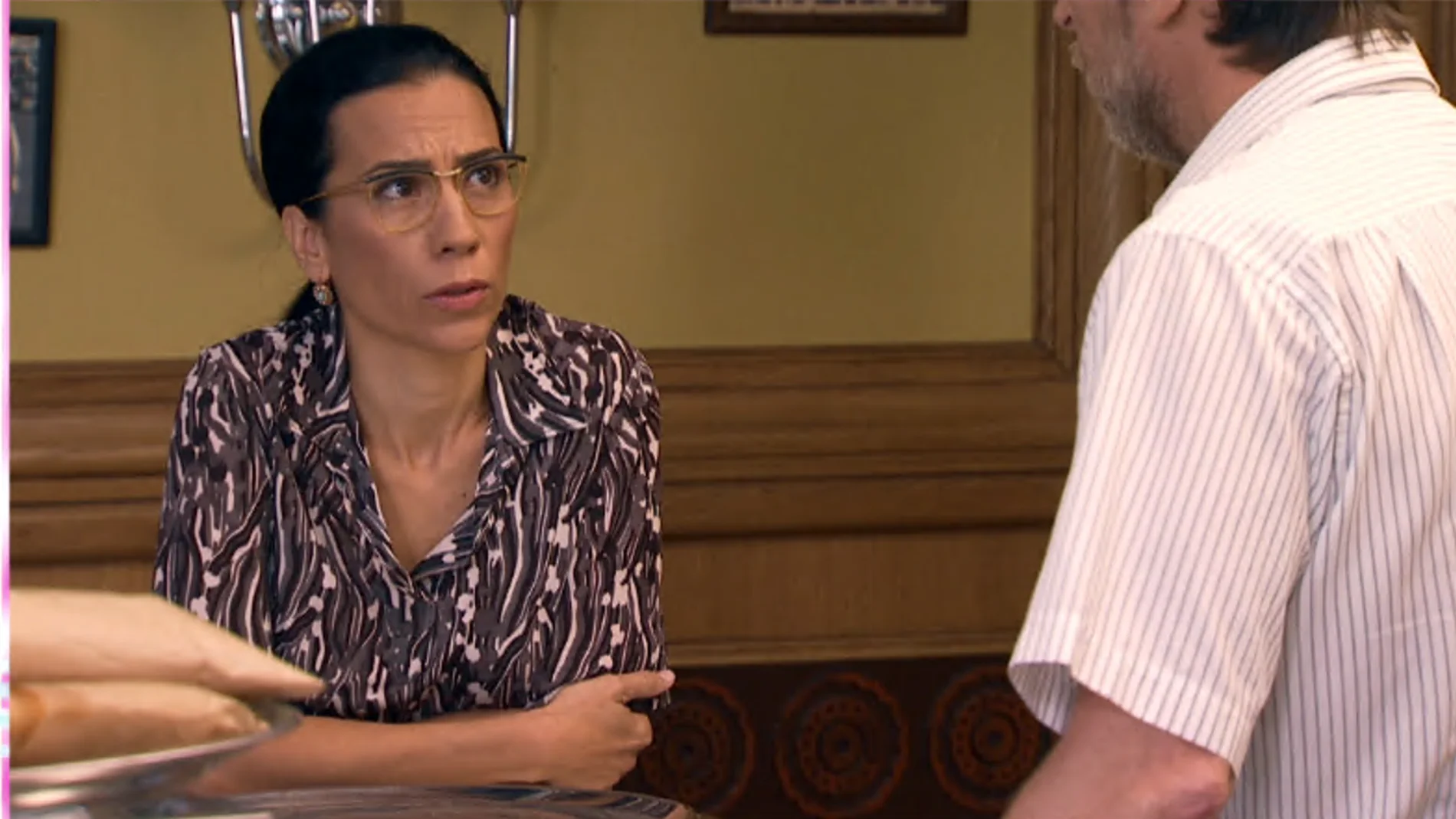 Avance 'Amar es para siempre': Manolita descubre que Luisita se está haciendo cargo del hijo de Isabel