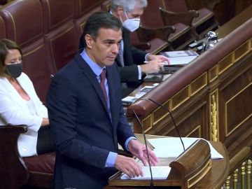 Pedro Sánchez pregunta a Santiago Abascal si no presenta la moción de censura ahora porque se va de vacaciones