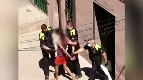 Las fórmulas que se proponen para solucionar los problemas con los okupas Las fórmulas que se proponen para solucionar los problemas con los okupas