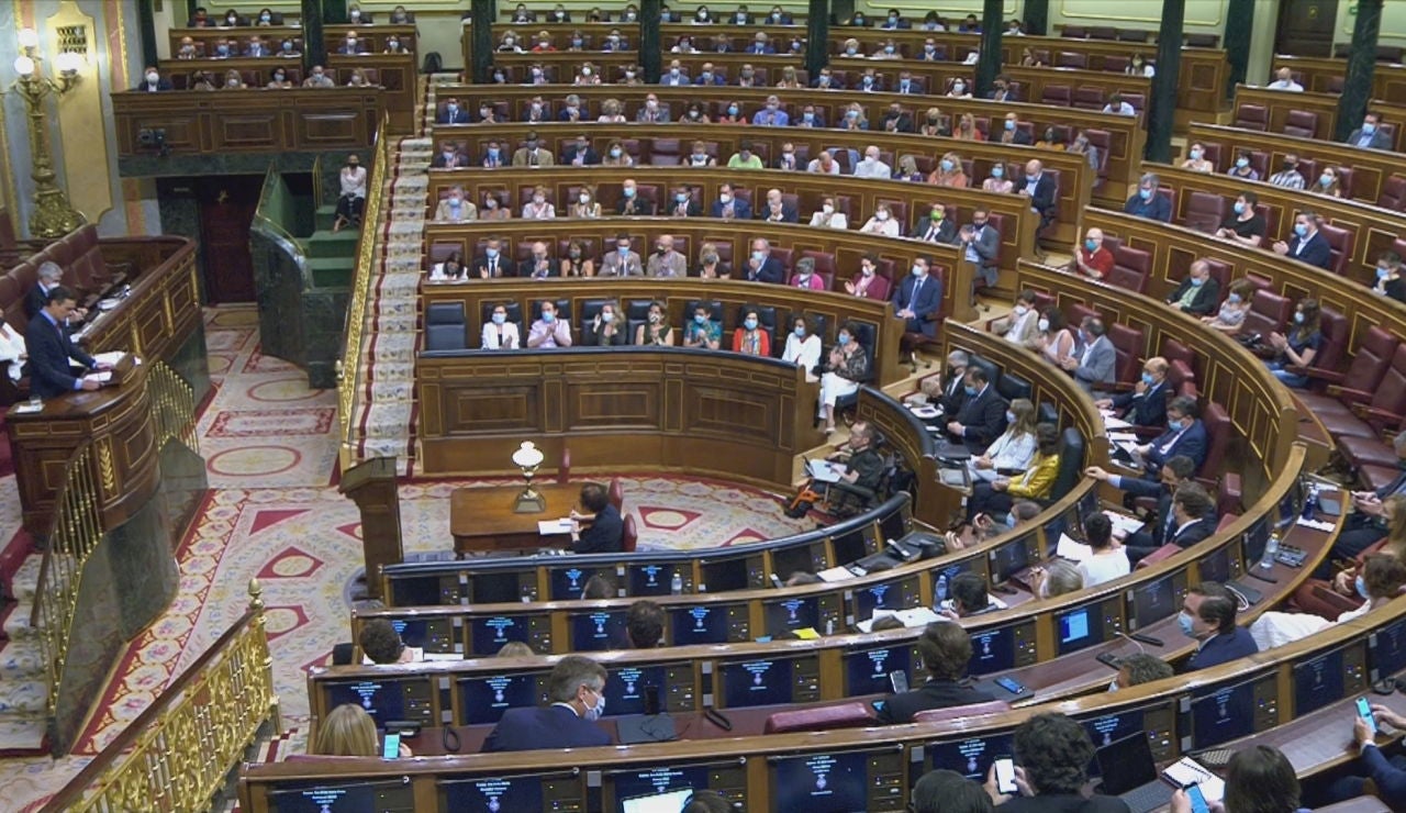 La bancada socialista asiste al completo al pleno del Congreso La bancada socialista asiste al completo al pleno del Congreso