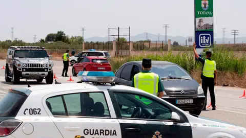 Buscan a 15 inmigrantes Buscan a 15 inmigrantes