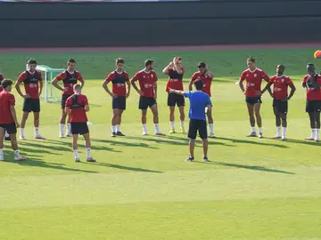 Un futbolista de la UD Almería da positivo por coronavirus Un futbolista de la UD Almería da positivo por coronavirus