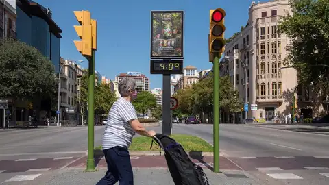 Primer día de ola de calor con temperaturas por encima de 40 grados según la Aemet Primer día de ola de calor con temperaturas por encima de 40 grados según la Aemet